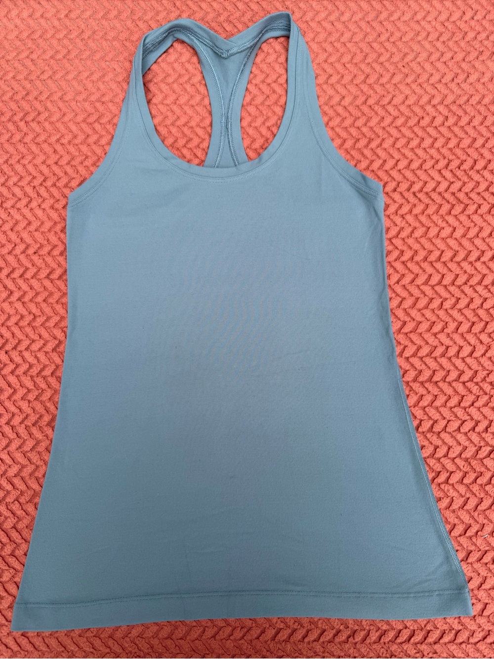 Lululemon lot of 5 tank tops size 6 mint condition spruce up your wardrobe